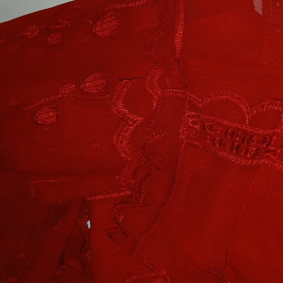 Hip Chickl Red Scallop Scarf NWT - Picture 4 of 6